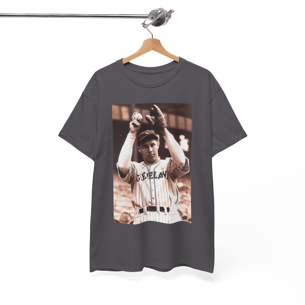 Vintage Cleveland Baseball Photo T-Shirt – Retro Player Graphic Tee