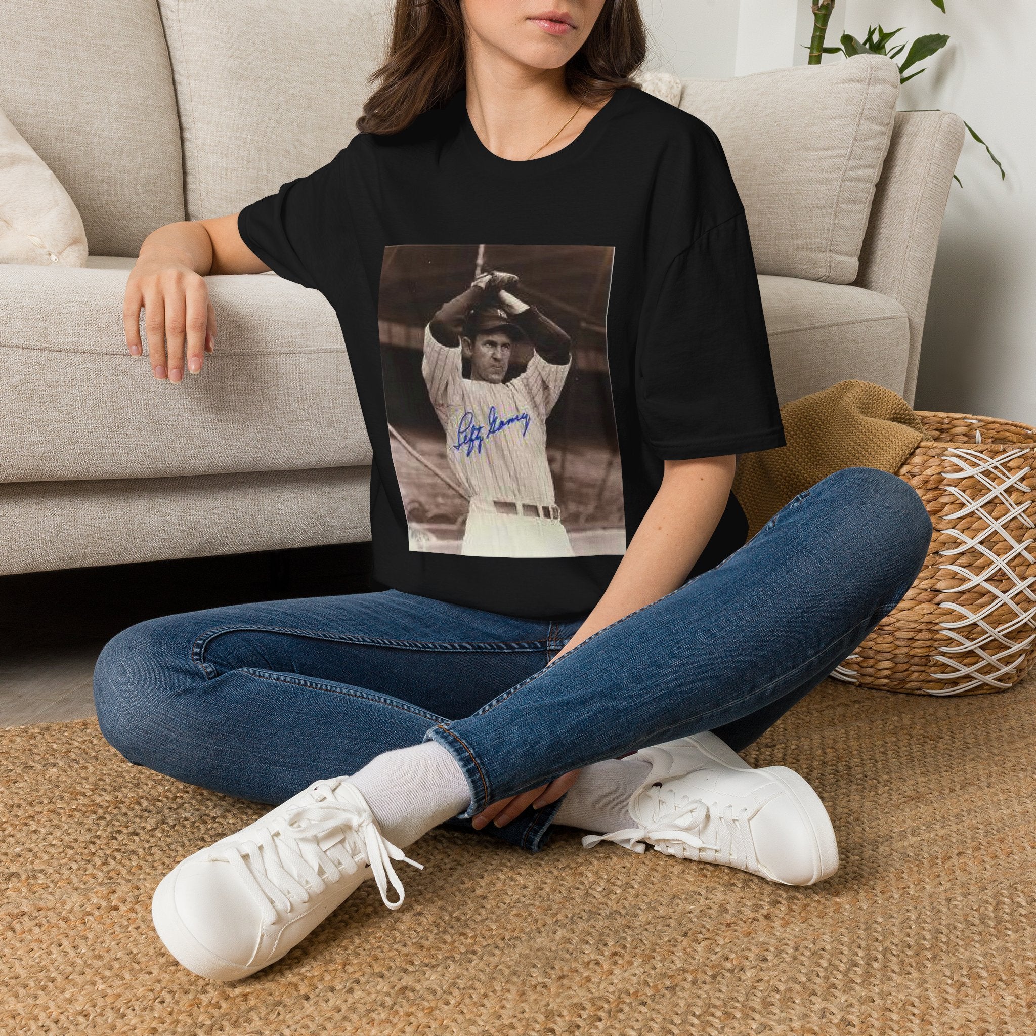 Vintage Baseball Photo T-Shirt — Iconic Signed Player Graphic Tee