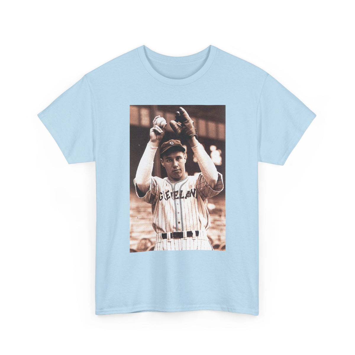 Vintage Cleveland Baseball Photo T-Shirt – Retro Player Graphic Tee