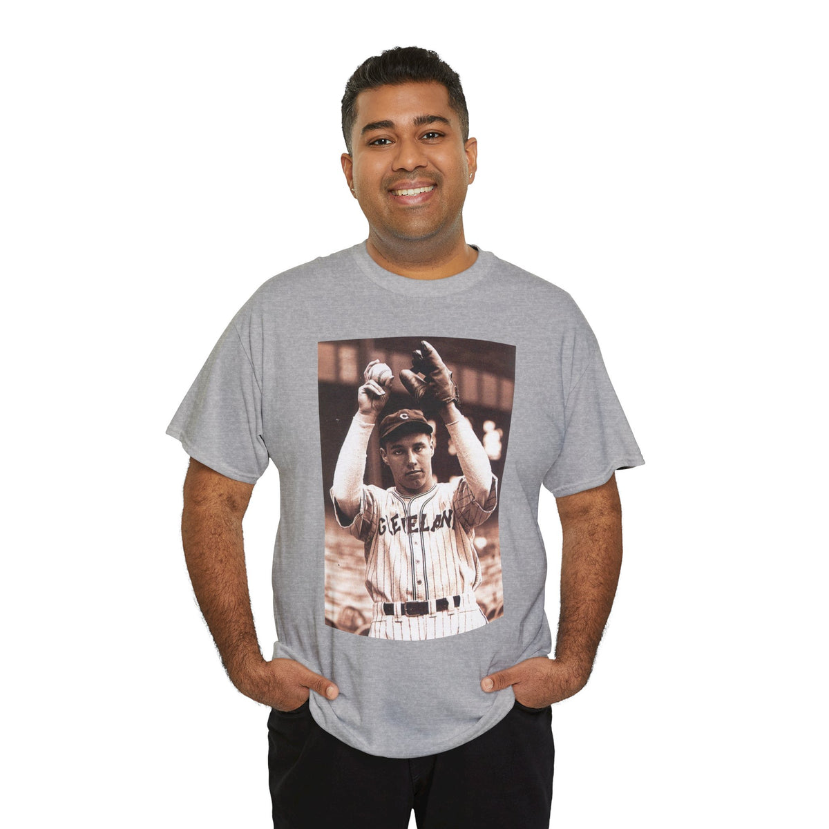 Vintage Cleveland Baseball Photo T-Shirt – Retro Player Graphic Tee