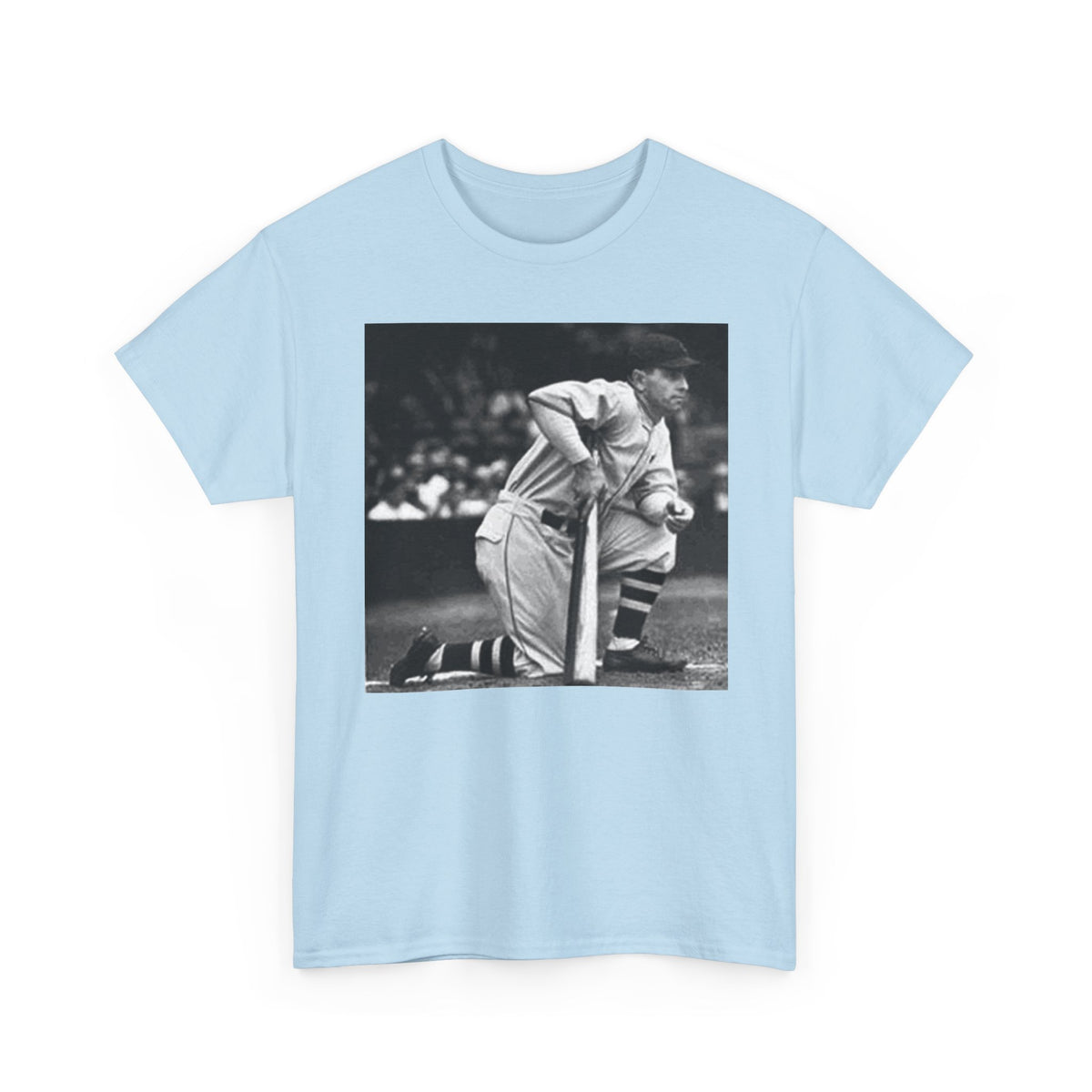 Vintage Baseball Photo T-Shirt – Classic Kneeling Player Graphic Tee