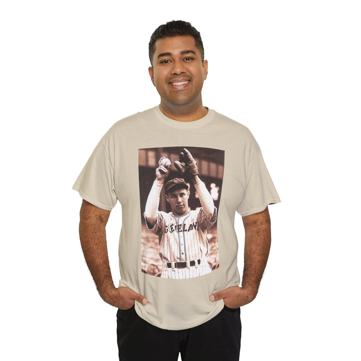Vintage Cleveland Baseball Photo T-Shirt – Retro Player Graphic Tee