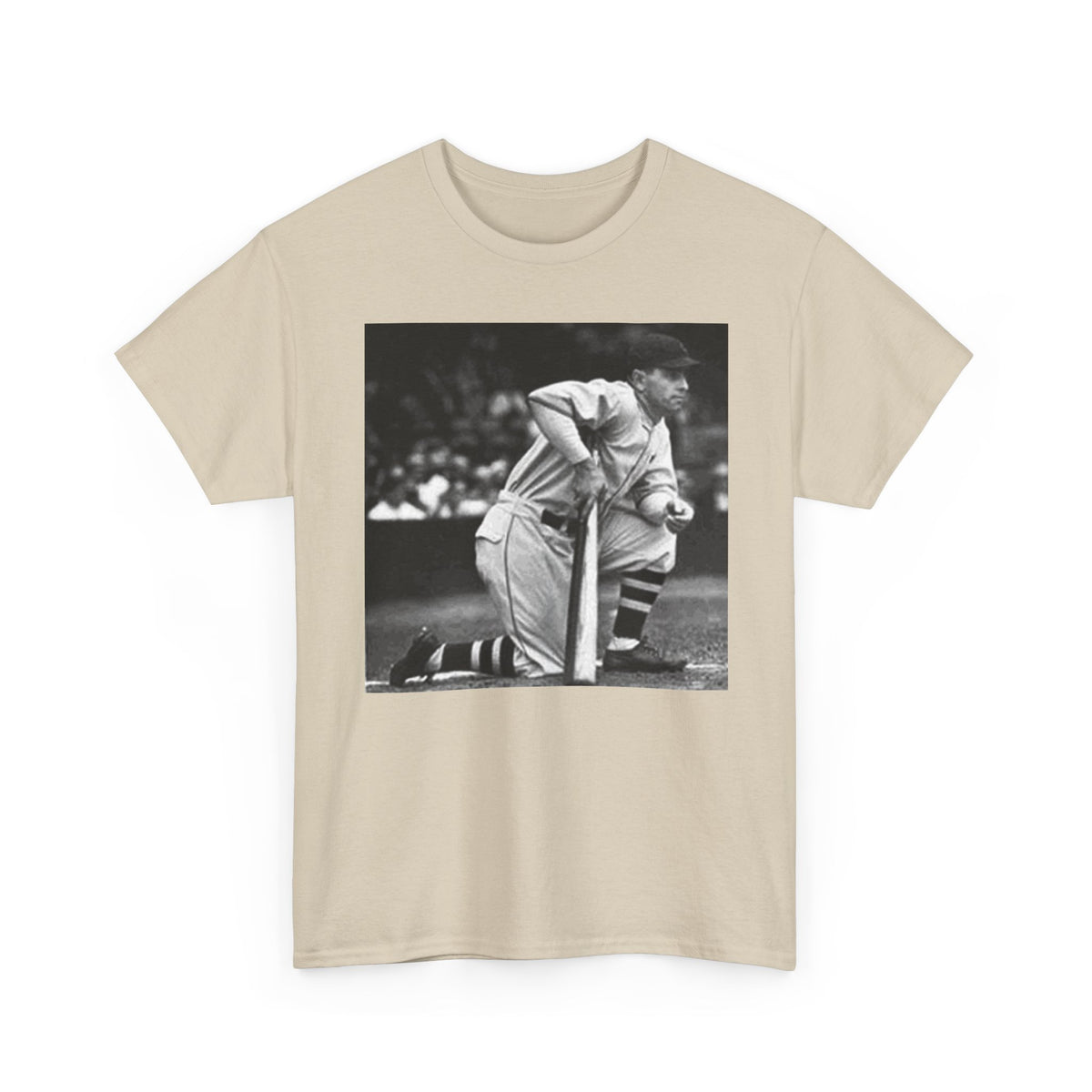 Vintage Baseball Photo T-Shirt – Classic Kneeling Player Graphic Tee