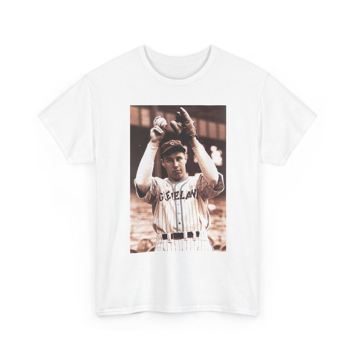 Vintage Cleveland Baseball Photo T-Shirt – Retro Player Graphic Tee