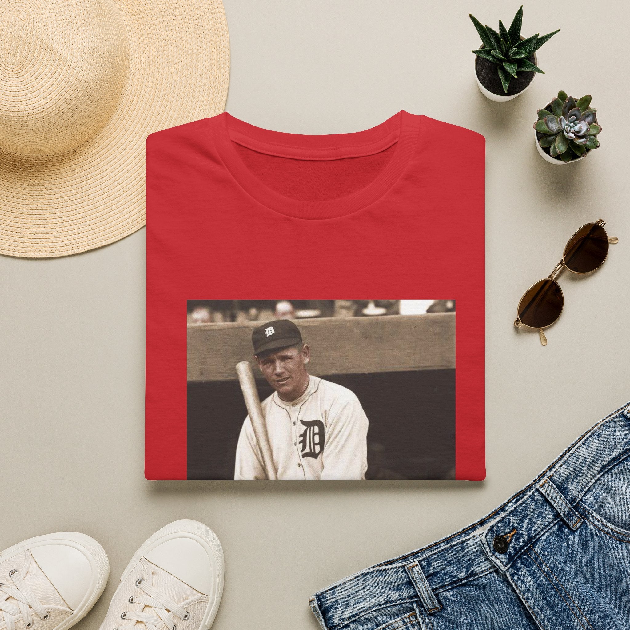 Vintage Baseball Photo T-Shirt — Classic Detroit Tigers Player Portrait