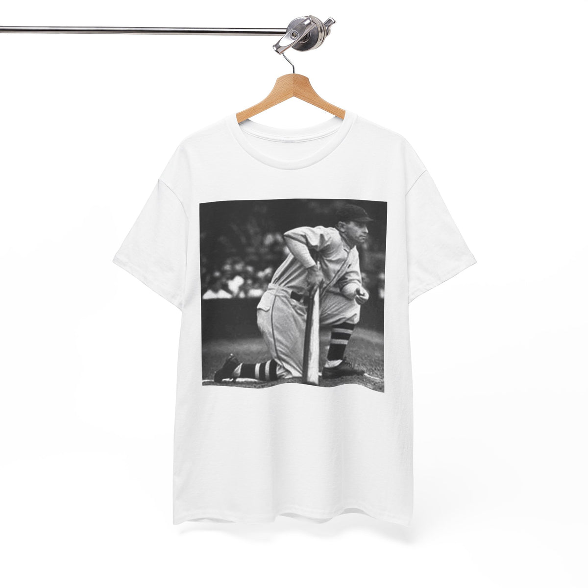 Vintage Baseball Photo T-Shirt – Classic Kneeling Player Graphic Tee