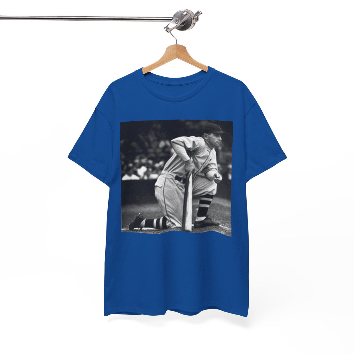 Vintage Baseball Photo T-Shirt – Classic Kneeling Player Graphic Tee
