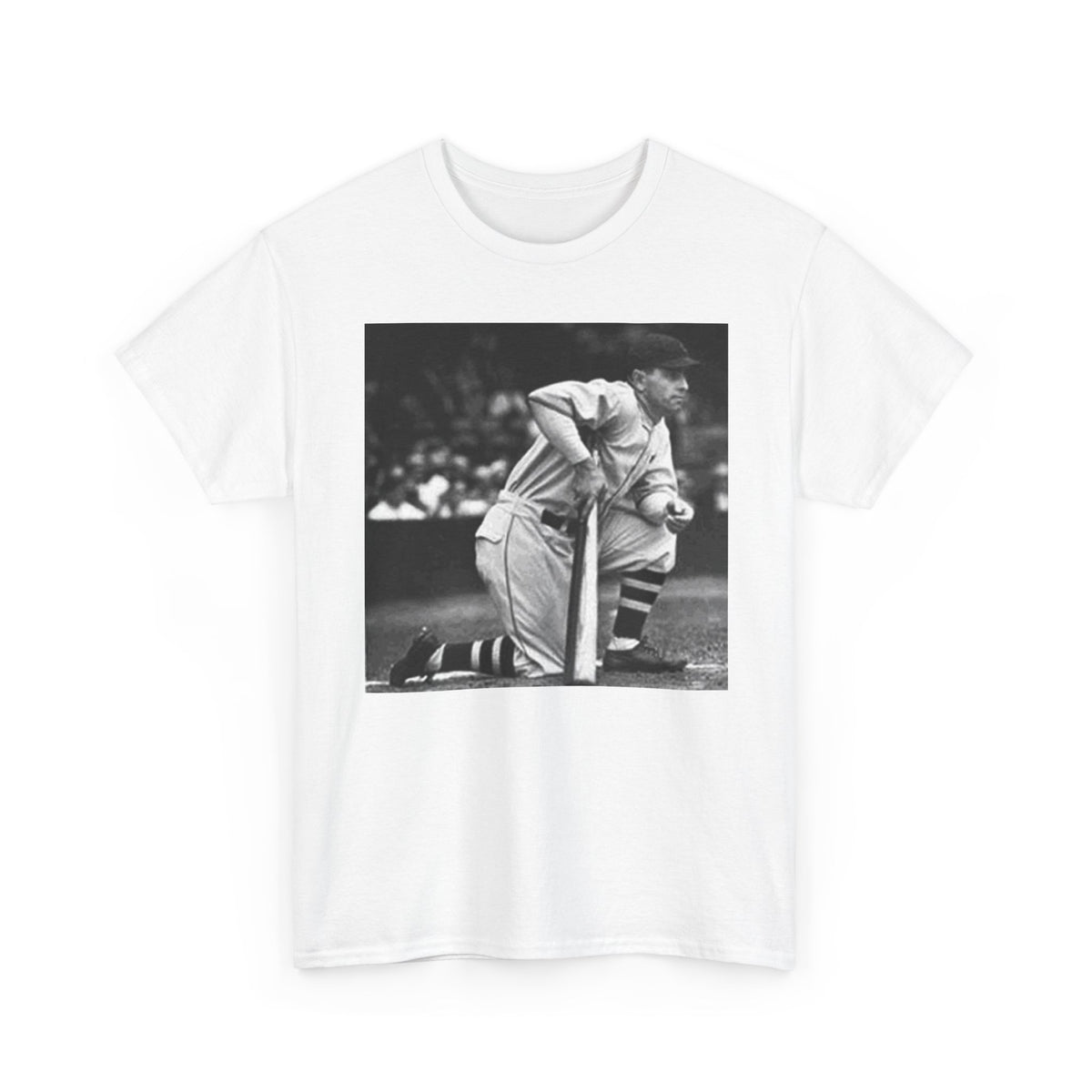 Vintage Baseball Photo T-Shirt – Classic Kneeling Player Graphic Tee