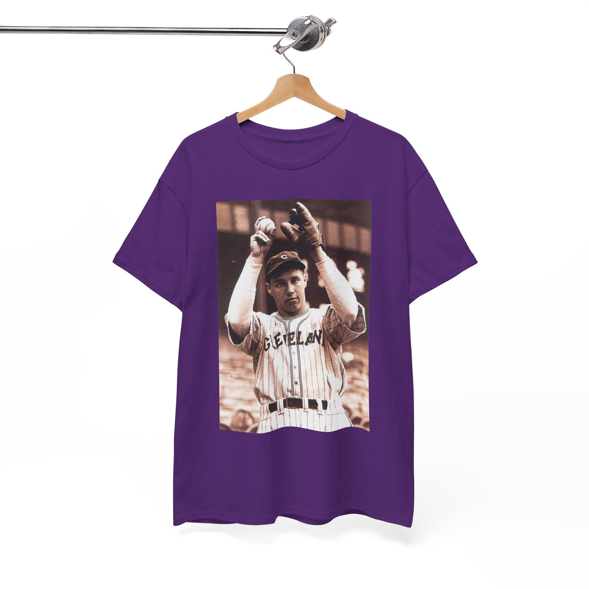 Vintage Cleveland Baseball Photo T-Shirt – Retro Player Graphic Tee